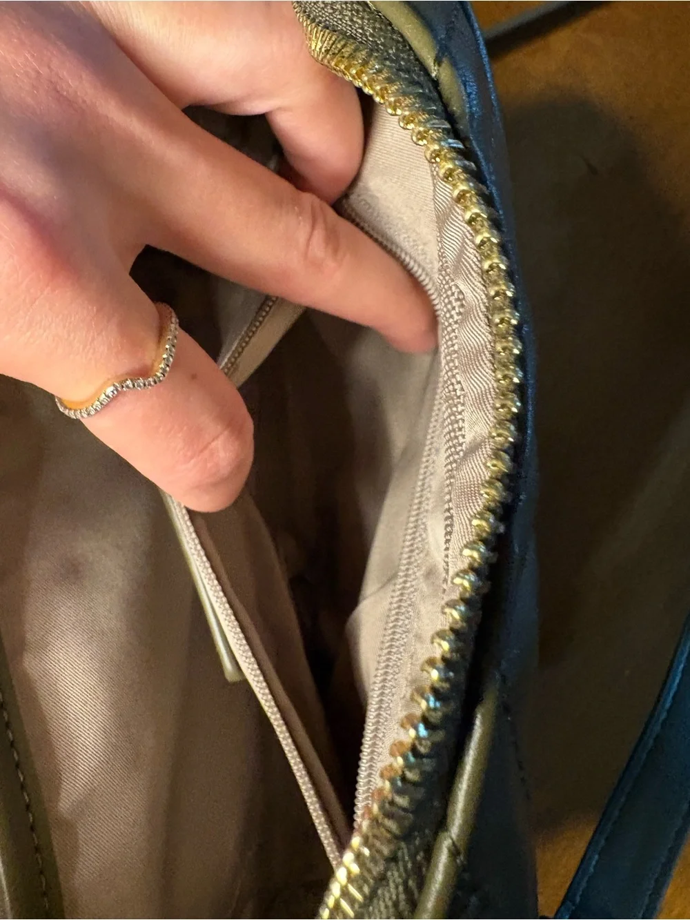 Bostanten Olive Quilted Crossbody with Front Zip Pocket
